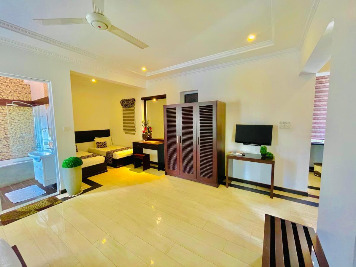 8 Plus Motels Negombo Buitenkant foto